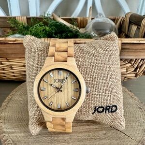 JORD Women’s Fieldcrest Series Wooden Watch